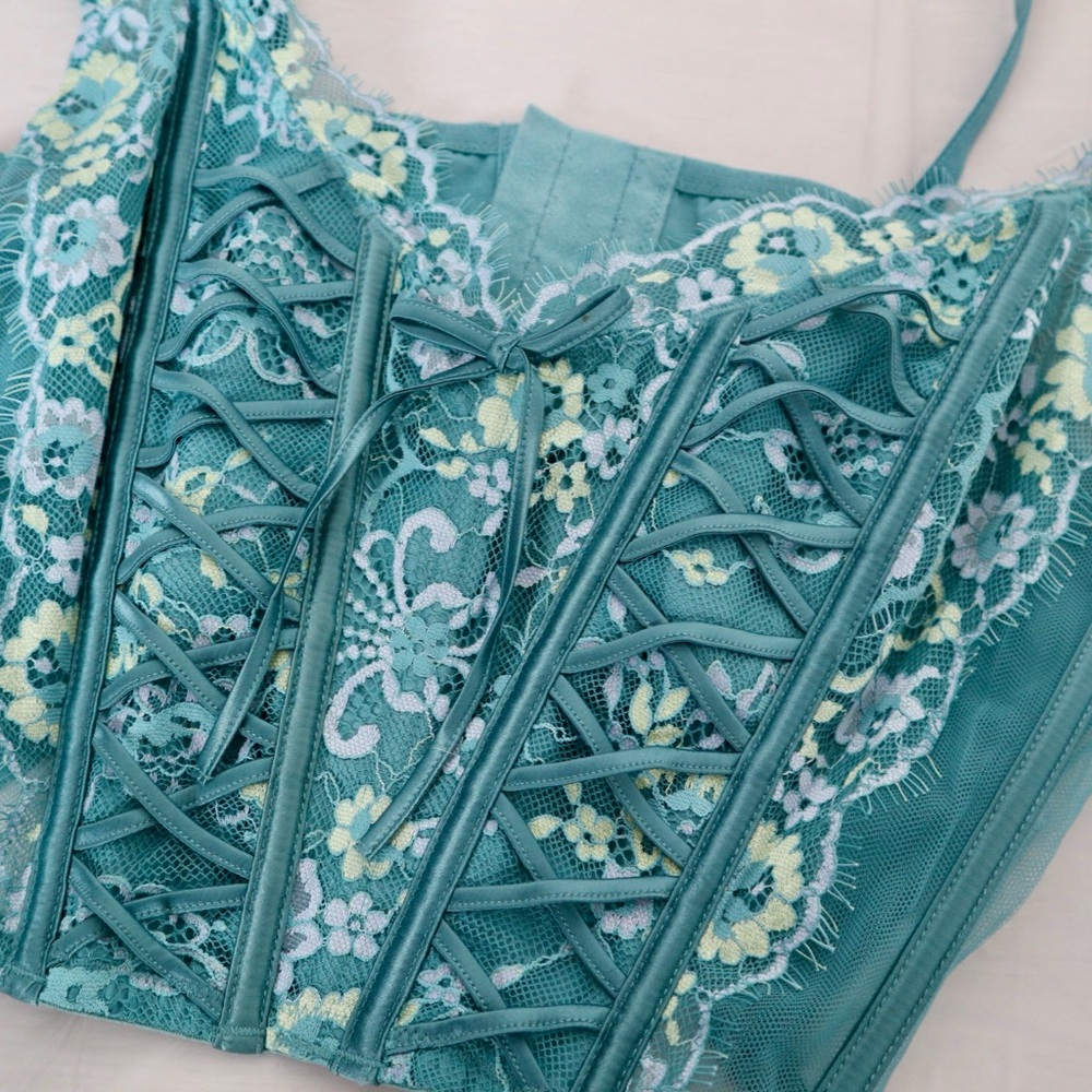 Victoria's Secret Teal Lace Crop Top - Picture 2 of 3